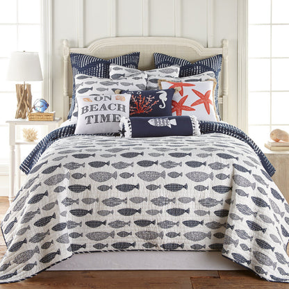 Bakio Coral Pillow